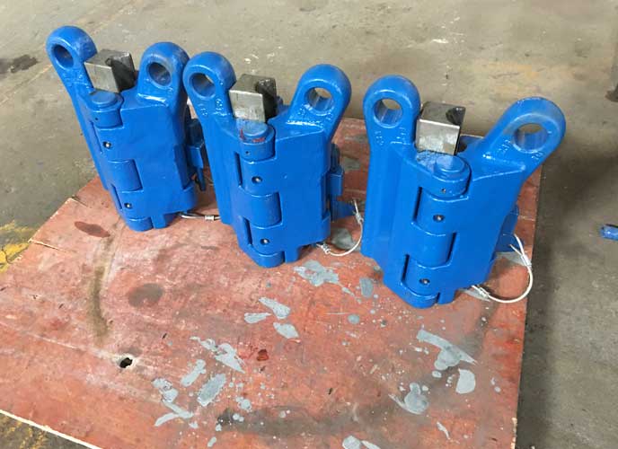 Carpenter Stopper & Bridles